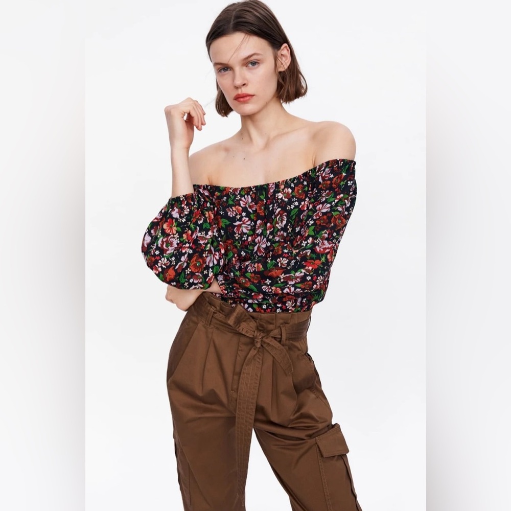 Zara EUC Floral Print Voluminous Sleeves Off Shoulder Blouse Top Size XS
